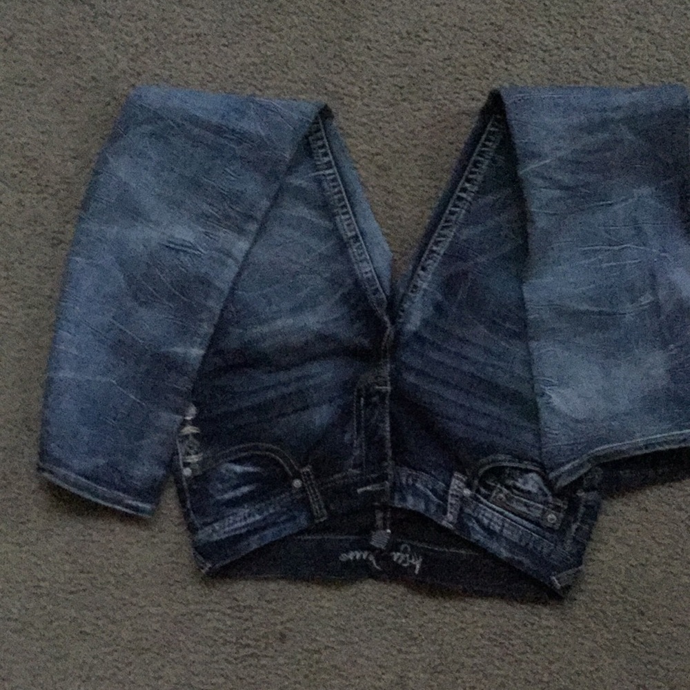 Ariya jeans